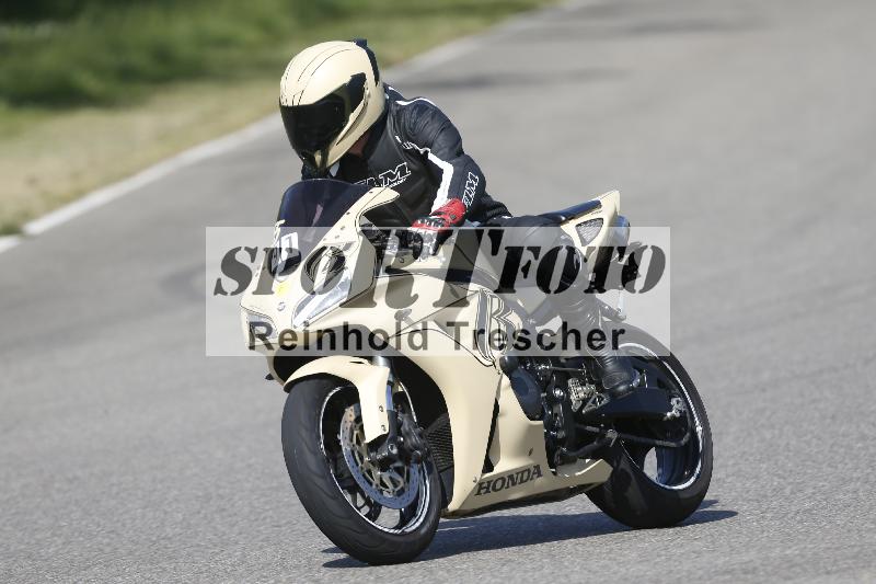 /16 26.05.2026  FREERIDE TRAINING ADR/Gruppe B und M/91